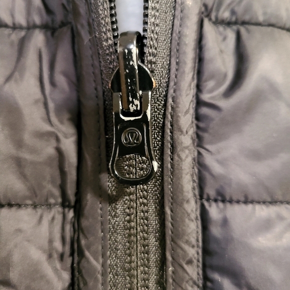 Lululemon The Bomb Reversible Bomber Jacket - Picture 12 of 14